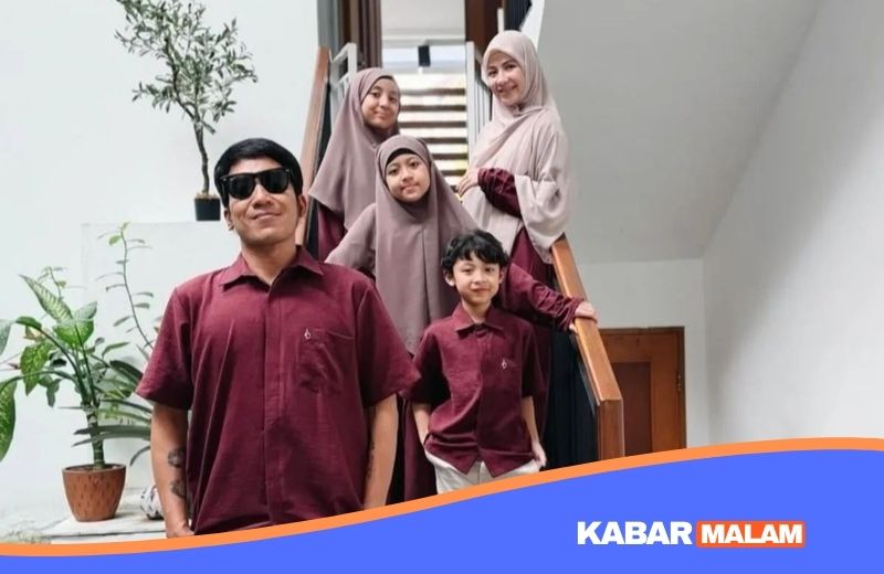 Bikin Haru! Desta dan Natasha Rizky Kompak Lebaran Bareng Anak, Netizen Auto Baper