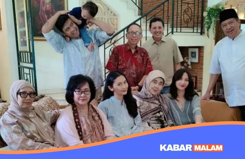 Bikin Haru! Foto Lebaran Keluarga Vidi Aldiano Tuai Air Mata, Pesannya Menyentuh