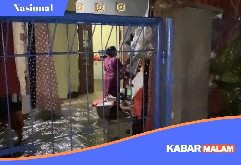 Diguyur Hujan Deras, Permukiman di Cimanggis Depok Kebanjiran Akibat Kali Meluap