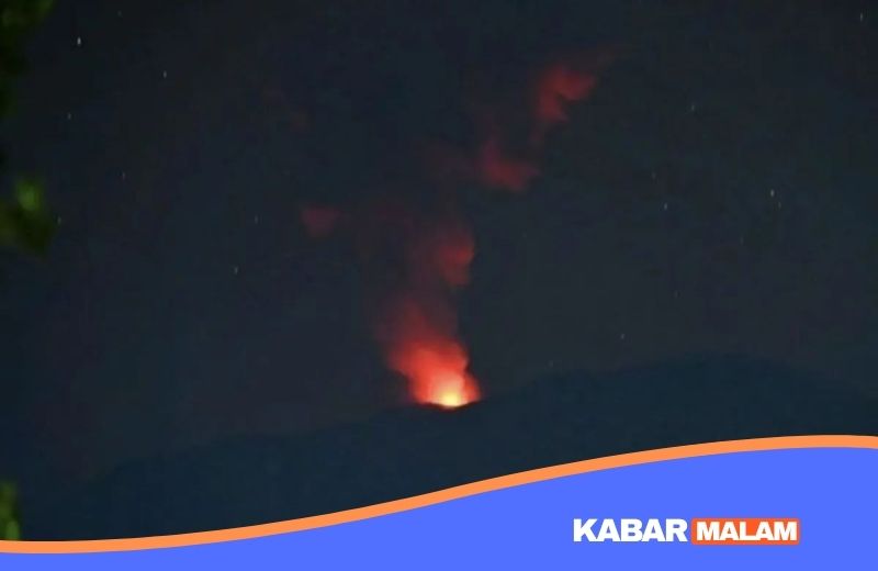 Gunung Ibu Meletus Lagi! Kolom Abu 600 Meter, Aktivitas Makin Intensif dalam Sepekan