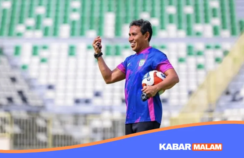 Bima Sakti Beri Peringatan Keras! Persela Wajib Habisi Persiba di Surajaya Besok