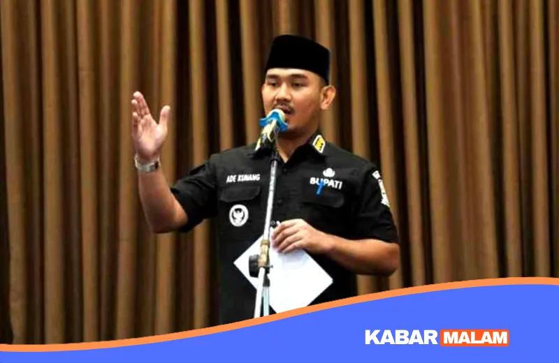 Terjaring OTT KPK! Ini Sosok Ade Kuswara Kunang, Bupati Bekasi yang Baru Menjabat 10 Bulan