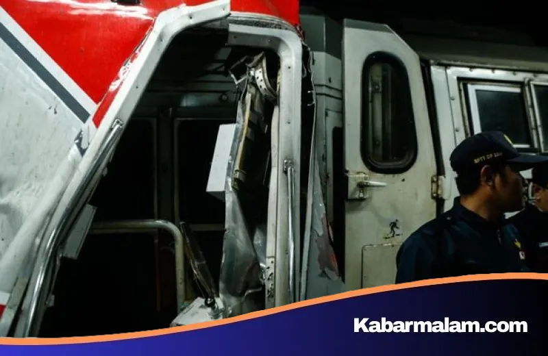 Duka di Rel Bekasi Timur: Kronologi Tabrakan Maut KA Argo Bromo dan KRL yang Menewaskan 4 Orang