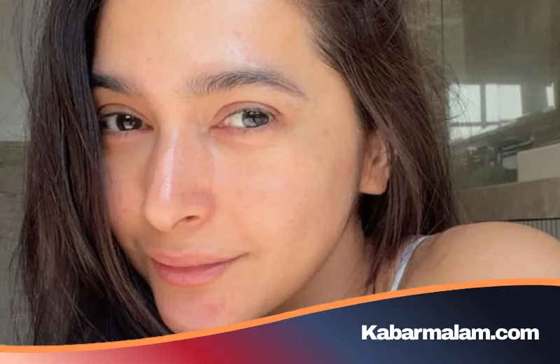 Pesona Alami Nabila Syakieb di Usia Kepala Empat: Tetap Glowing dan Menawan Tanpa Polesan Makeup