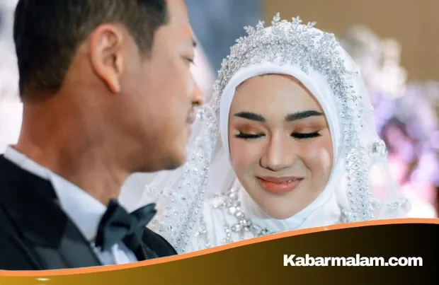 Prahara Rumah Tangga Clara Shinta: Antara Cinta yang Dalam dan Gugatan Cerai Akibat Skandal Video Call