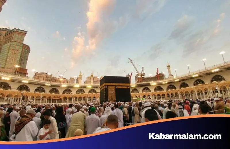 Revolusi Antrean Haji: Kemenhaj Godok Skema 'War Tiket' Namun Tetap Prioritaskan Jemaah Lama