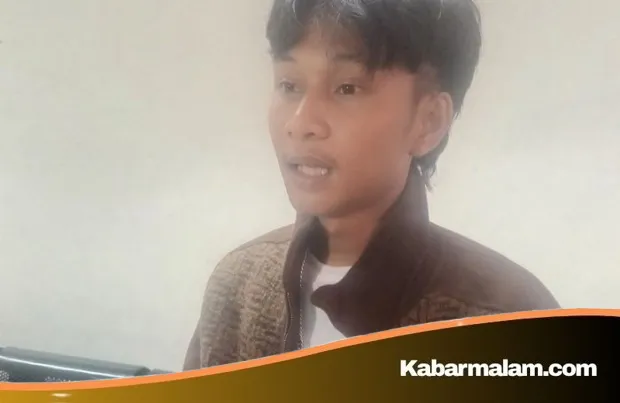 Transformasi Fajar Sadboy: Kini Tampil Glow Up dengan Gaya Skena yang Curi Perhatian