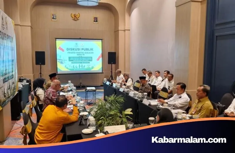Benang Kusut Guru Honorer: Kemendikdasmen Bongkar Alasan di Balik Krisis Tenaga Pendidik