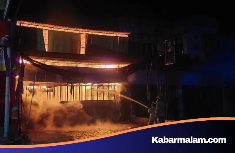 Dendam Membara di Jombang: Sakit Hati Karena Diusir, Seorang Kakek Nekat Bakar Toko Grosir