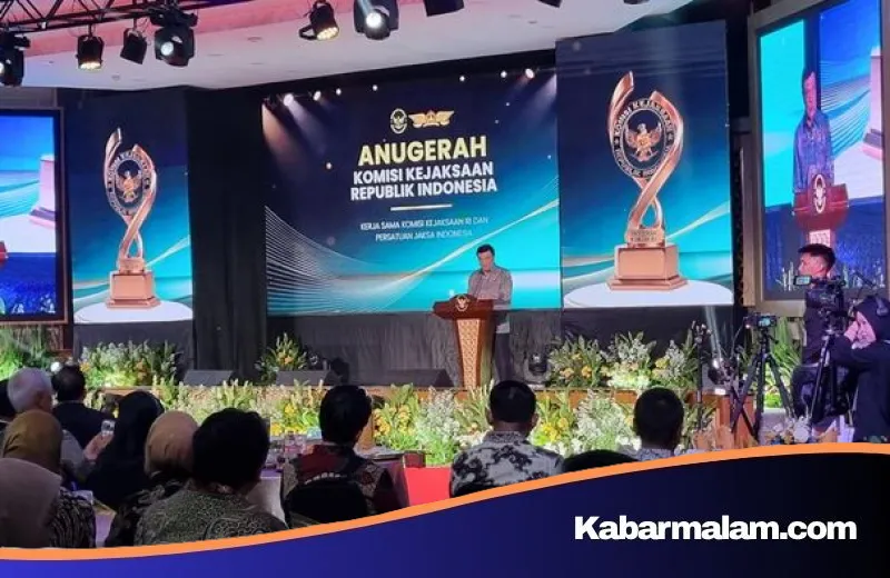 Djamari Chaniago: Anugerah Komjak Pacu Budaya Kompetisi Positif di Tubuh Kejaksaan
