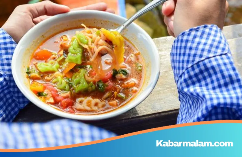 Hobi Makan Seblak Tiap Hari, Wanita Asal Bekasi Ini Justru Berakhir di Meja Operasi Akibat Kista