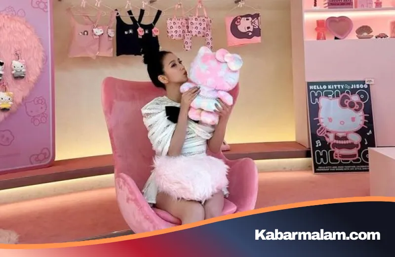 Kolaborasi Ikonik Hello Kitty x Jisoo Hadir di Kokas, Belanja Eksklusif Jadi Lebih Hemat dengan Promo BRI