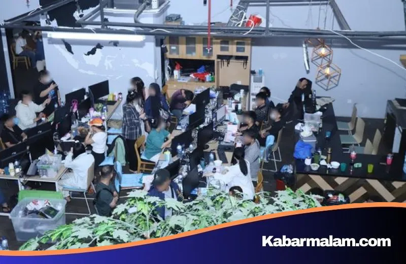 Markas Judi Online Hayam Wuruk Digerebek, 321 WNA Pemegang Visa Wisata Kedapatan Overstay