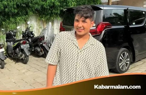 Mengapa Tangan Jirayut Tak Pernah Diam Saat Bicara? Ini Jawaban Sang Pedangdut Thailand