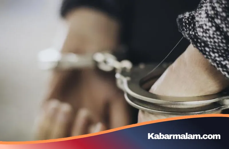 Niat Hati Review Rok Kulit di Toko Online, Pria di Rusia Malah Berakhir Dideportasi Akibat UU Anti-LGBT