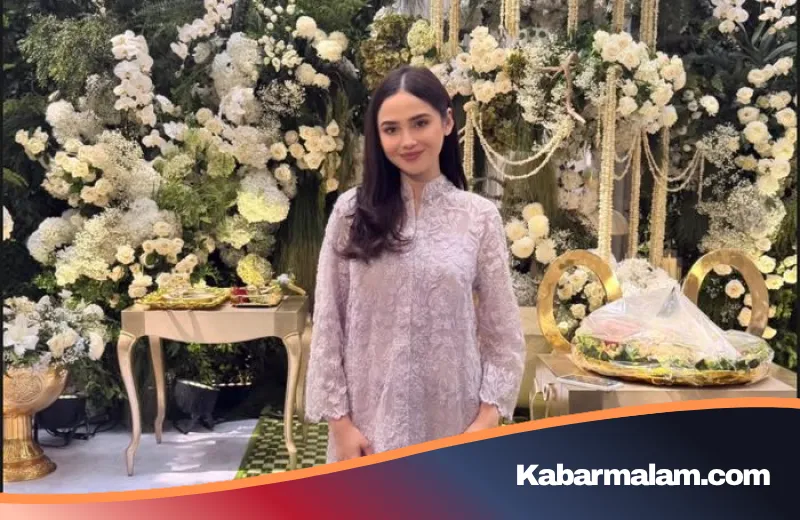 Pesona Syifa Hadju di Acara Siraman Sahabat, Tampil Anggun dengan Tas Mewah Seharga Mobil