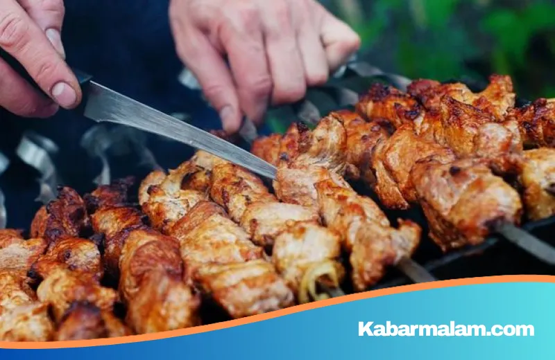 Sate atau Opor? Simak Rekomendasi Dokter Agar Tetap Sehat Santap Daging Kurban