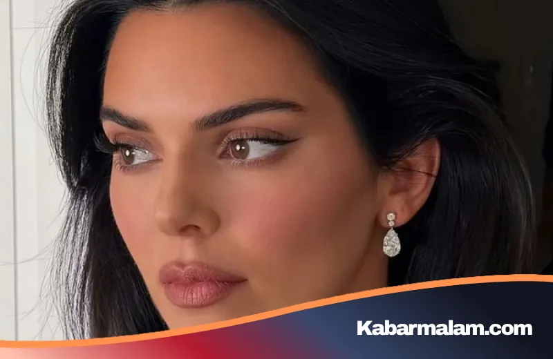 Suede Bronzer: Evolusi Riasan 'Sun-Kissed' yang Bakal Merajai Tren Makeup 2026