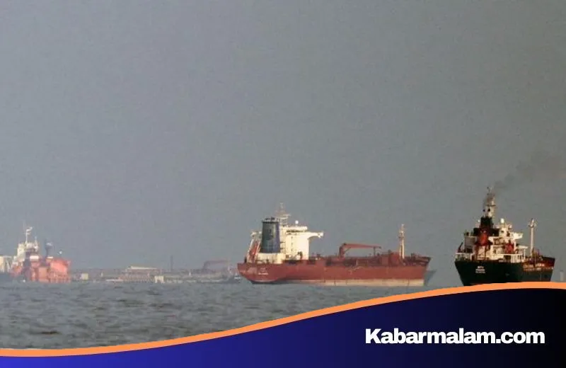 Trump dan Strategi 'Bajak Laut' di Selat Hormuz: Raup Untung Besar dari Blokade Iran