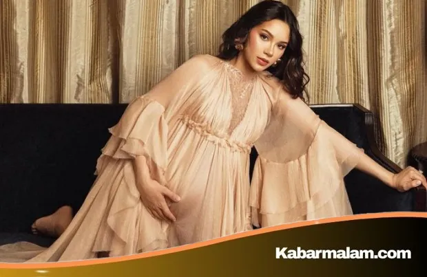 Unggahan 'Hamdalah' Sang Ibu Jadi Kode, Alyssa Daguise dan Al Ghazali Resmi Jadi Orang Tua?