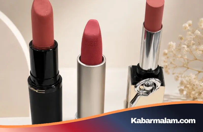 Adu Keunggulan 3 Lipstik Bullet untuk Efek Blurred Lips: MAC vs Timephoria vs 3CE