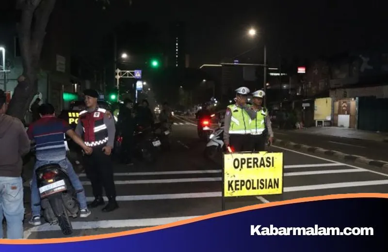 Aksi Senyap Dini Hari: Tim Gabungan Polres Jakbar Ringkus Pria Pembawa Sabu di Tengah Patroli