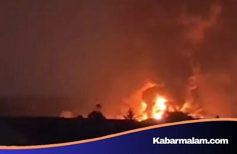 Amukan Si Jago Merah di Tanah Tinggi: Pabrik Karet Tangerang Terbakar Hebat