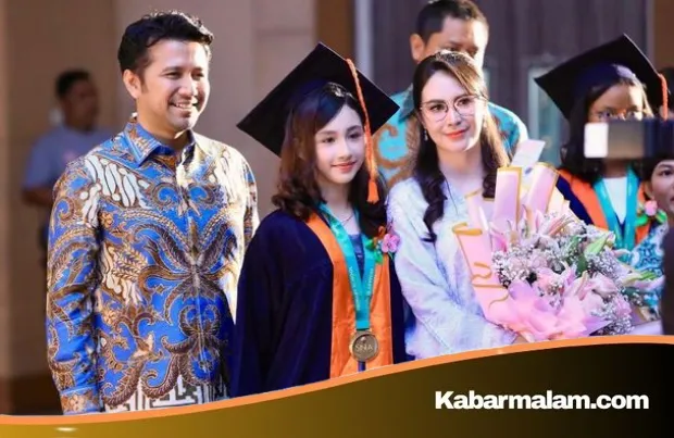 Arumi Bachsin Curhat Merasa Tua Usai Putri Sulungnya Lulus SD, Intip Pola Asuh Istri Emil Dardak