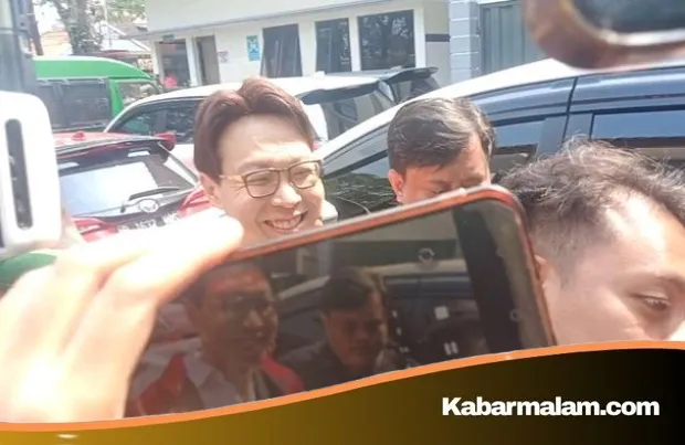 Berhenti Berperang Opini, Dokter Richard Lee Siap Beberkan Fakta Hukum di Persidangan