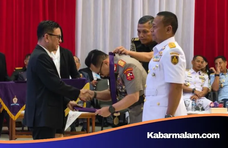 Brigjen Ade Ary Syam Indradi Raih Predikat Akademik Terbaik di Penutupan P3N XXVII Lemhannas RI