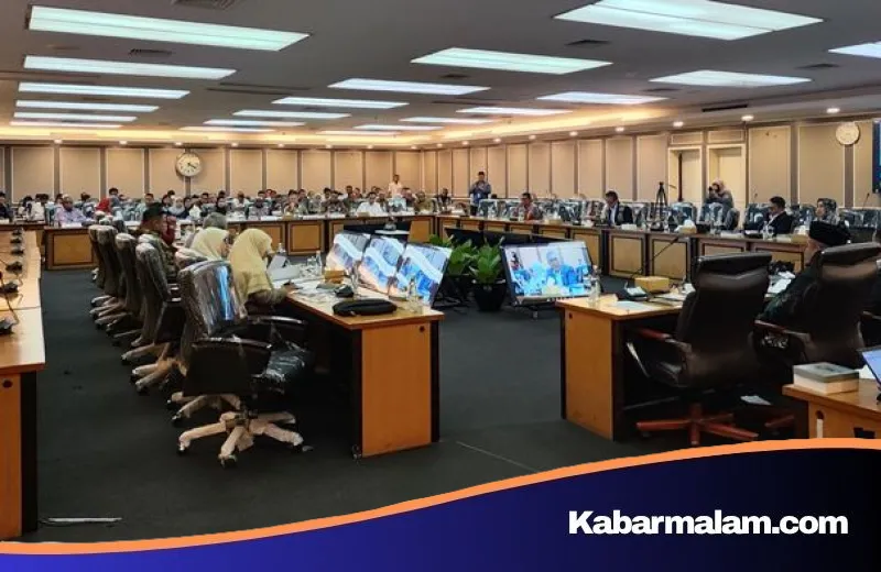 Debat Panas di DPR: Willy Aditya Minta Menteri HAM Natalius Pigai Lupakan Rencana Bangun Kantor Baru