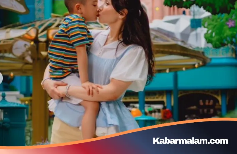 Gaya Low-Key Sultan: Nagita Slavina Kedapatan Pakai Sandal Jepit Berbalut Kristal Seharga Puluhan Juta