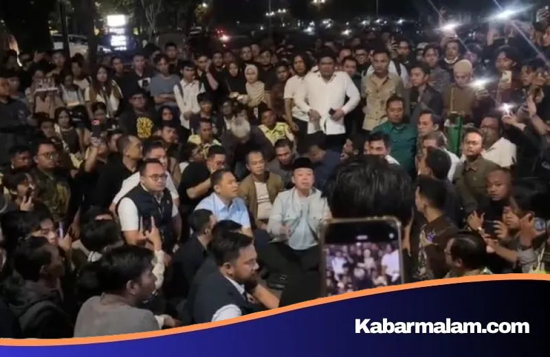 Ketegangan di GIK UGM: Saat Kritik Mahasiswa Membendung Langkah Tiga Pejabat Negara