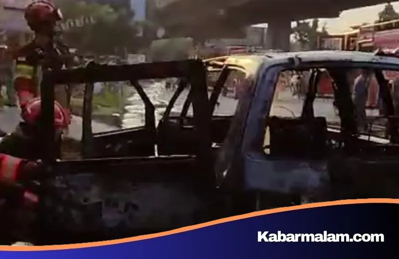 Mencekam! Mobil Hangus Terbakar di Tanah Sareal Bogor, Api Diduga Muncul dari Bawah Jok