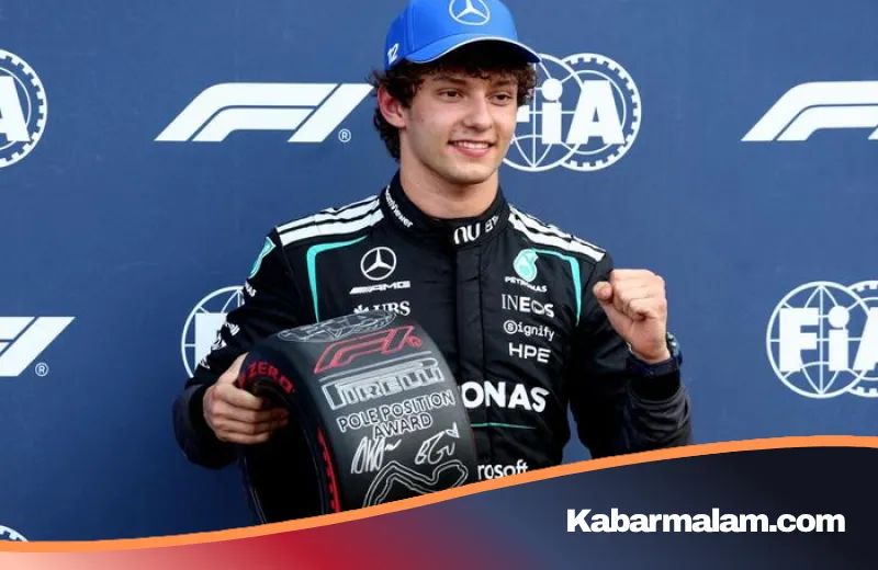 Momen Kocak Kimi Antonelli Cari Handuk yang 'Dicuri' Kim Kardashian di GP Monako
