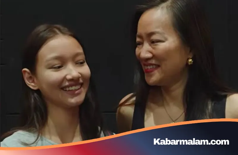 Pesona Abadi: Niat Antar Anak Audisi, Ibu 50 Tahun Ini Justru Dikontrak Agensi Model