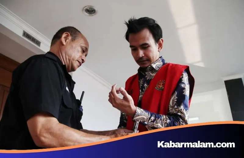 Polisi Tahan Selebgram Adam Deni: Aksi Koboi Pamer Airsoft Gun dan Perusakan Ruko Berujung Pidana