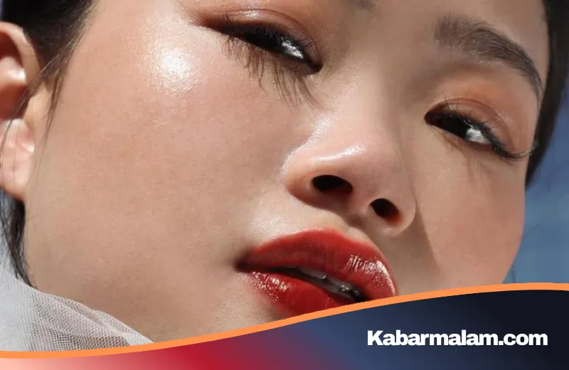 Rahasia Tampil Memukau: Panduan Memilih Warna Lipstik yang Serasi dengan Mahkota Kepala Anda