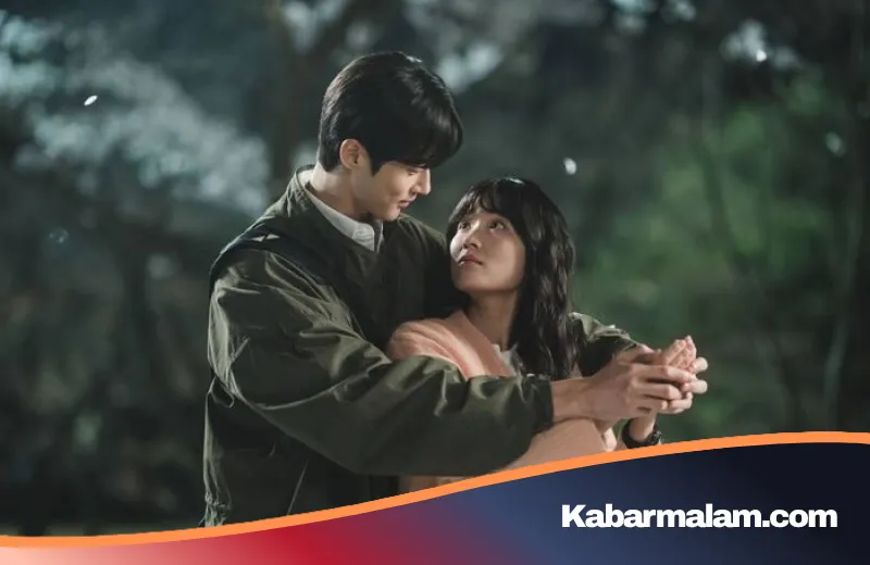 Ramalan Zodiak Cinta 15 Juni: Pesan Kepercayaan untuk Scorpio dan Energi Membara Cancer