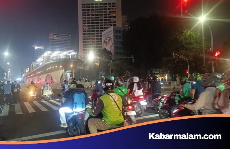 Situasi Kondusif, Kawasan Tosari Kembali Normal Usai Massa Membubarkan Diri