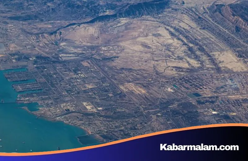 Tensi Memanas di Selat Hormuz! AS Lancarkan Serangan Udara Balasan ke Pesisir Selatan Iran