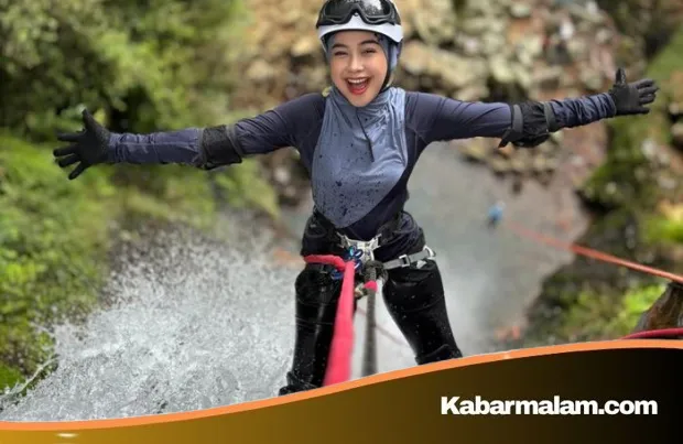 Beranjak 31 Tahun, Intip Doa Tulus dan Momen Intim Ria Ricis Saat Rayakan Ulang Tahun di Tepian Pantai